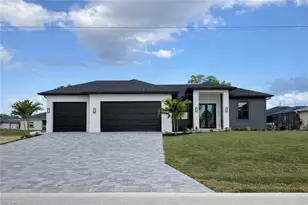 3113 NE Juanita Pl, Cape Coral, FL 33909 - Photo 1