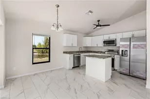 923 NE 1st Ave, Cape Coral, FL 33909 - Photo 2