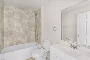 923 NE 1st Ave, Cape Coral, FL 33909 - Photo 14