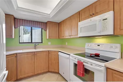 4396 Bowsprit Ct #2A, Fort Myers, FL 33919 - Photo 8