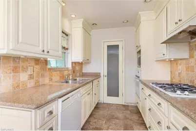 3107 Easy St, Port Charlotte, FL 33952 - Photo 12