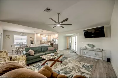 2360 Oleander St, Saint James City, FL 33956 - Photo 10