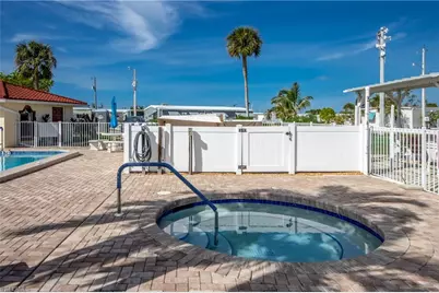 7144 Ladyfish Dr, Saint James City, FL 33956 - Photo 4