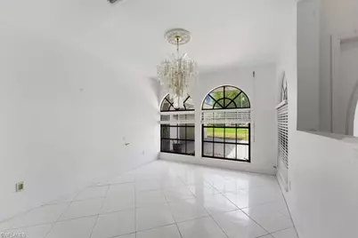 837 SW 2nd Ave, Cape Coral, FL 33991 - Photo 8