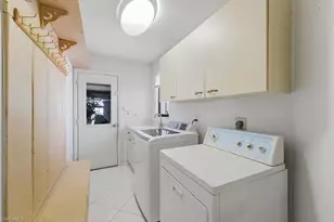 837 SW 2nd Ave, Cape Coral, FL 33991 - Photo 28