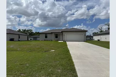 611 Greenbriar Blvd, Lehigh Acres, FL 33972 - Photo 1
