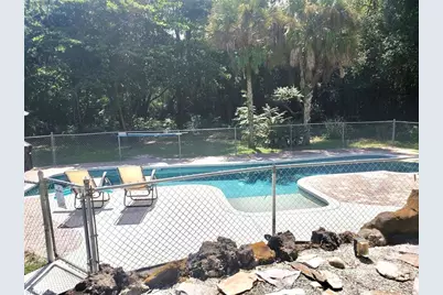 740 19th St SW, Naples, FL 34117 - Photo 16