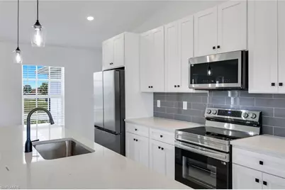 1517 NE 23rd St, Cape Coral, FL 33909 - Photo 12