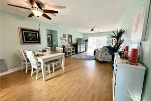 4563 SE 5th Pl, Cape Coral, FL 33904 - Photo 8