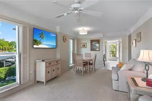 53 High Point Cir W, Naples, FL 34103 - Photo 10