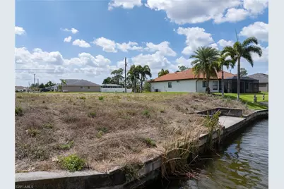 2581 SW 28th Ter, Cape Coral, FL 33914 - Photo 12