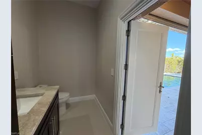 2633 NW 24th St, Cape Coral, FL 33993 - Photo 12