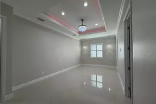 2633 NW 24th St, Cape Coral, FL 33993 - Photo 10