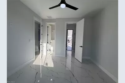 112 NE 6th St, Cape Coral, FL 33909 - Photo 20