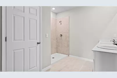 424 Tropicana Pkwy E, Cape Coral, FL 33909 - Photo 34