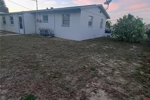 810 Palm Blvd, Lehigh Acres, FL 33936 - Photo 6