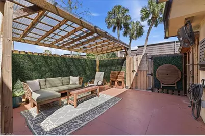 5590 Woodrose Ct #1, Fort Myers, FL 33907 - Photo 1