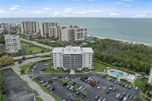 1 Bluebill Ave, Naples, FL 34108 - Photo 32