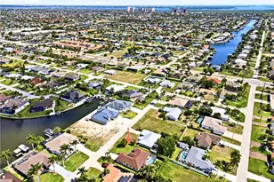4702 SW 20th Ave, Cape Coral, FL 33914 - Photo 6