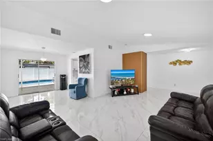 1641 8th St NE, Naples, FL 34120 - Photo 8