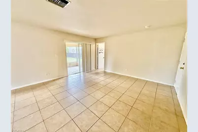 304 Cleveland Ave, Lehigh Acres, FL 33936 - Photo 14