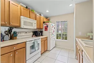 12010 Rock Brook Run, Fort Myers, FL 33913 - Photo 4