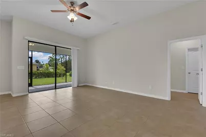 4128 NE 21st Ave, Cape Coral, FL 33909 - Photo 10