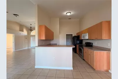 3808 25th St SW, Lehigh Acres, FL 33976 - Photo 14