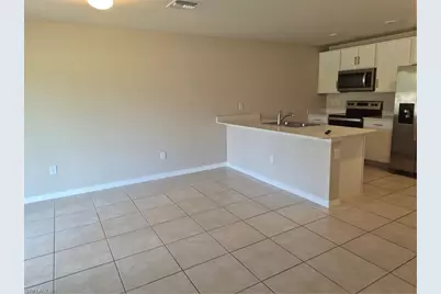 8002 Vega Ct, Labelle, FL 33935 - Photo 4