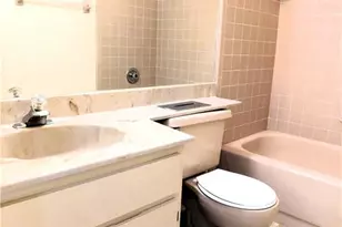 10525 Putnam Ct, Lehigh Acres, FL 33936 - Photo 20