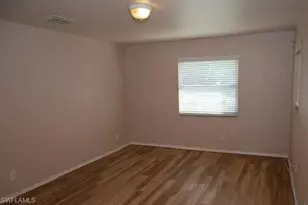820 Tarpon St, Fort Myers, FL 33916 - Photo 4