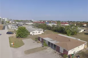 326 Palmetto Dr, Cape Coral, FL 33904 - Photo 1
