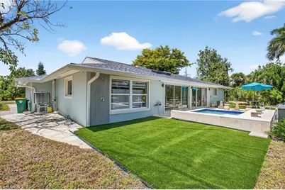 1874 Ibis Ln, Sanibel, FL 33957 - Photo 2