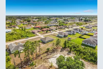 2908 24th St SW, Lehigh Acres, FL 33976 - Photo 44