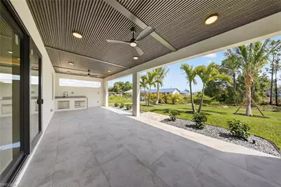 4213 25th St SW, Lehigh Acres, FL 33976 - Photo 8