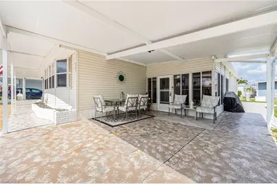 532 Palmer Blvd, North Fort Myers, FL 33903 - Photo 2