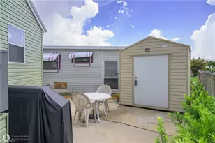 11089 Sunglow Ln, Fort Myers, FL 33908 - Photo 26