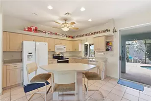 218 SE 2nd Ave, Cape Coral, FL 33990 - Photo 8