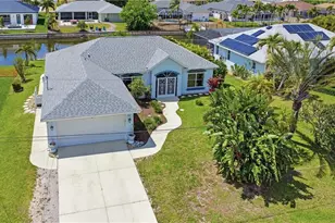 218 SE 2nd Ave, Cape Coral, FL 33990 - Photo 2