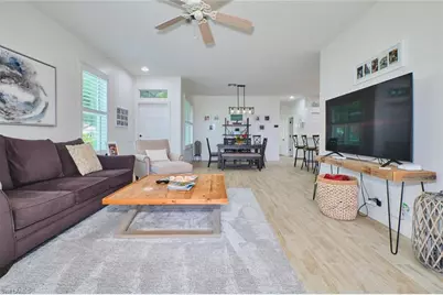 8848 Middlebrook Dr, Fort Myers, FL 33908 - Photo 12