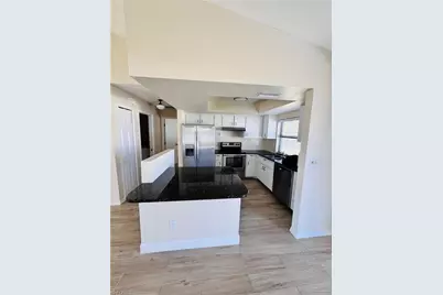 2115 SE 14th St, Cape Coral, FL 33990 - Photo 16