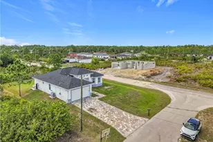 2815 Karen Ave N, Lehigh Acres, FL 33971 - Photo 4