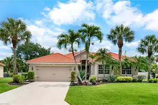 12111 Hidden Links Dr, Fort Myers, FL 33913 - Photo 2