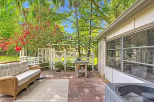 4293 Island Cir, Fort Myers, FL 33919 - Photo 38