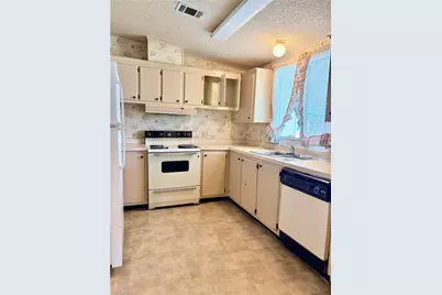 3053 Artesian Ln, North Fort Myers, FL 33917 - Photo 8