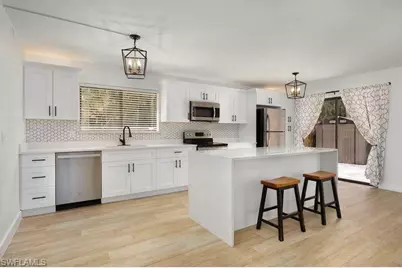 1470 Park Shore Cir #2, Fort Myers, FL 33901 - Photo 6