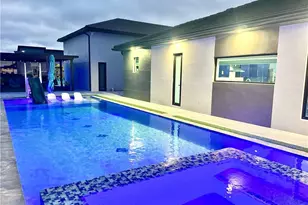 3224 NW 21st St, Cape Coral, FL 33993 - Photo 6