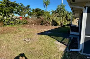 2616 SE 16th Pl, Cape Coral, FL 33904 - Photo 18