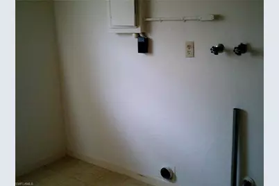 1405 Juddale St E, Lehigh Acres, FL 33936 - Photo 10