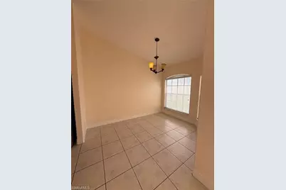 4519/4521 SW 7th Pl #4519, Cape Coral, FL 33914 - Photo 10